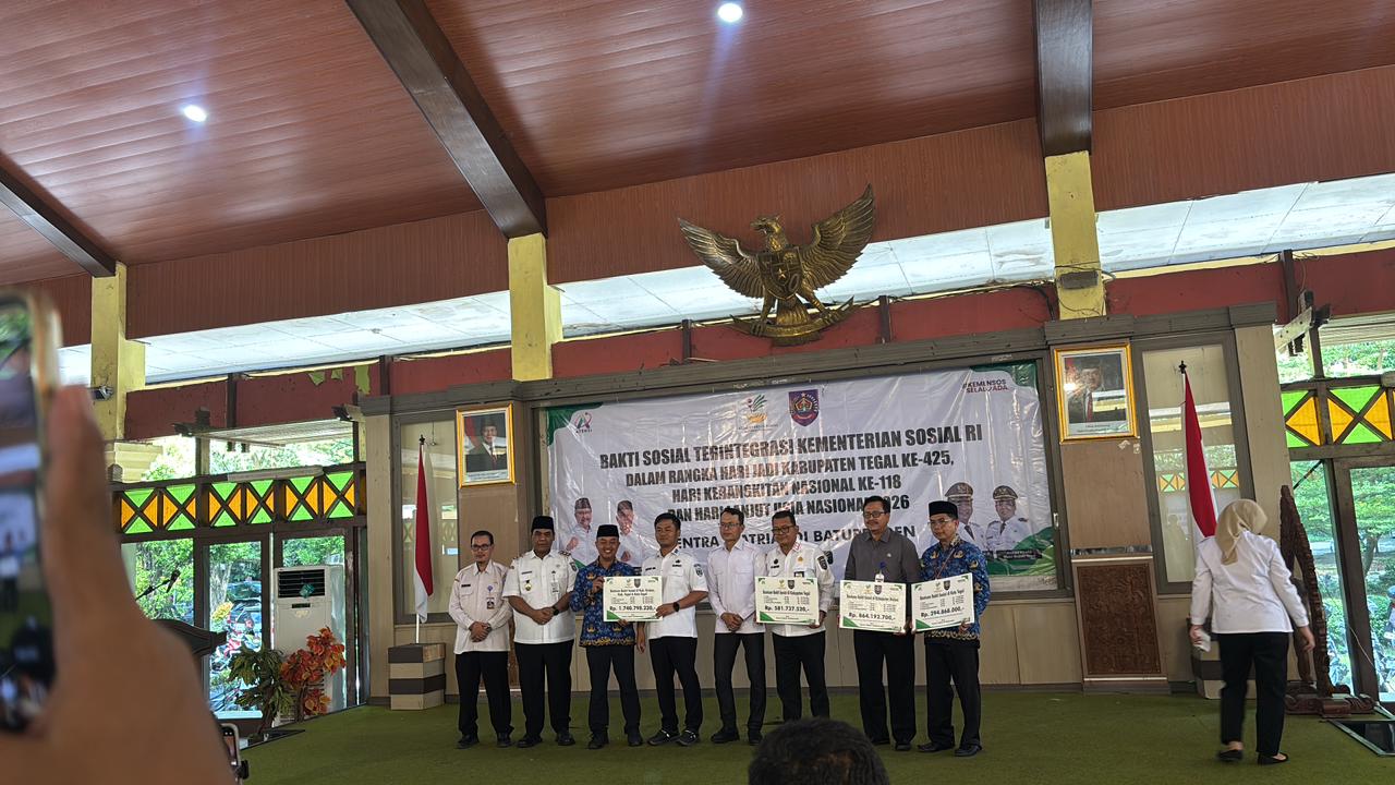 bakti-sosial-terintegrasi-kementerian-sosial-digelar-di-kabupaten-tegal