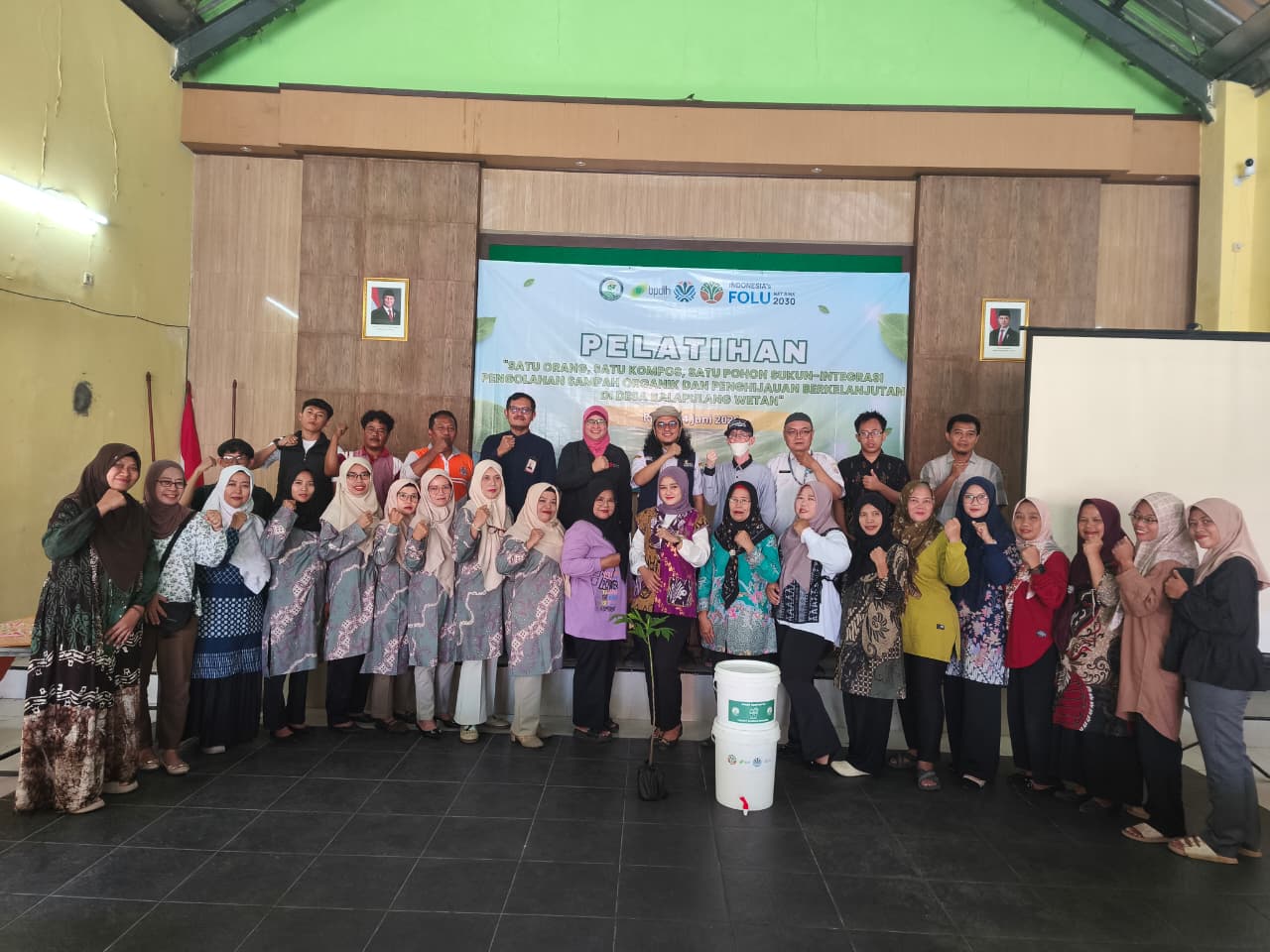 kecamatan-balapulang-dukung-pengelolaan-sampah-dan-penghijauan-berkelanjutan-melalui-pelatihan-satu-orang-satu-kompos-satu-pohon-sukun