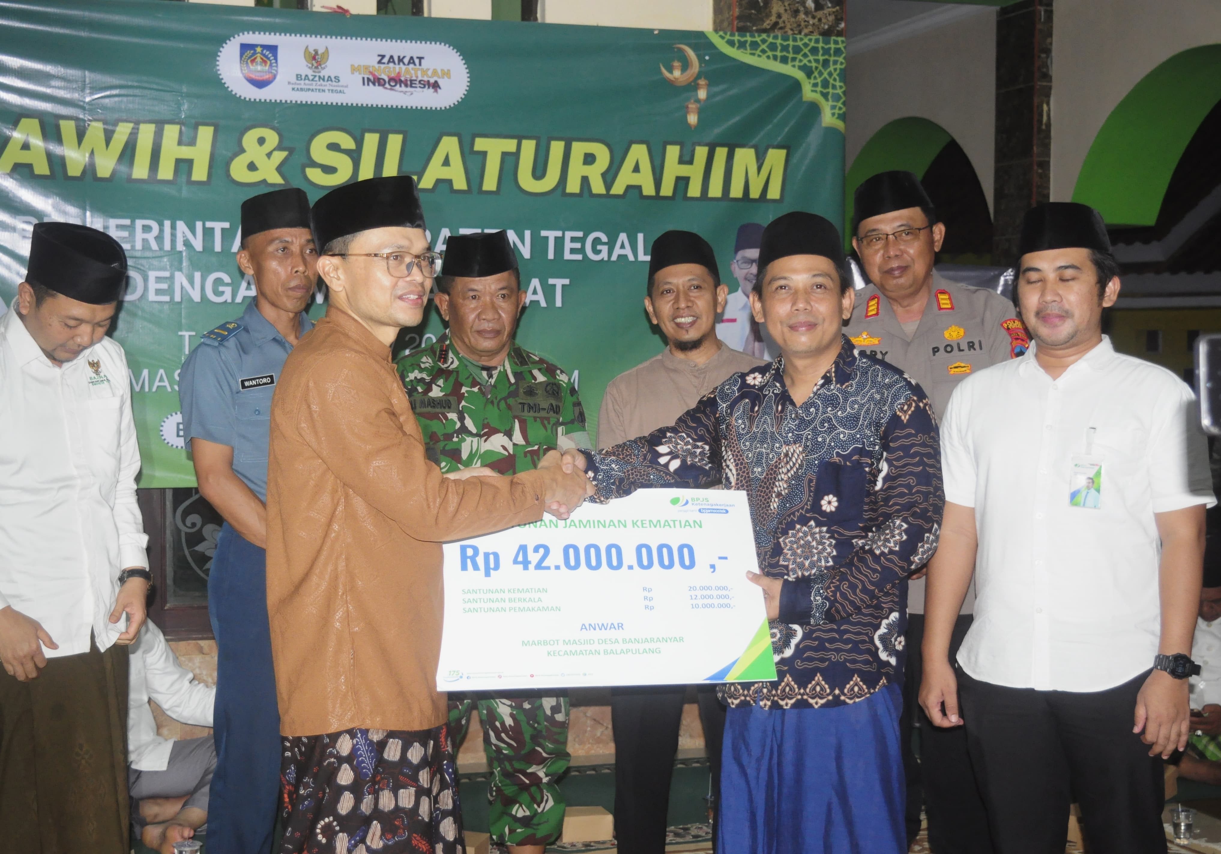 tarawih-dan-silaturahim-tarhim-di-desa-wringinjenggot